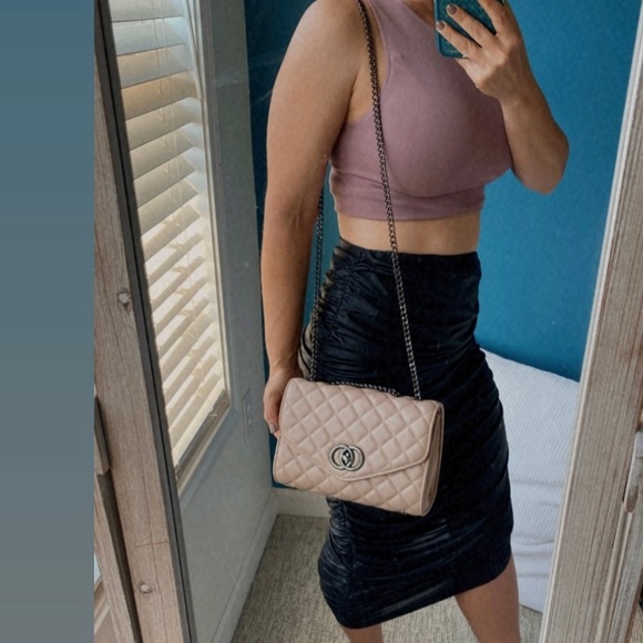 JUST IN/ Quilted shoulder bag in Nude / Cream - Picture 12 of 12